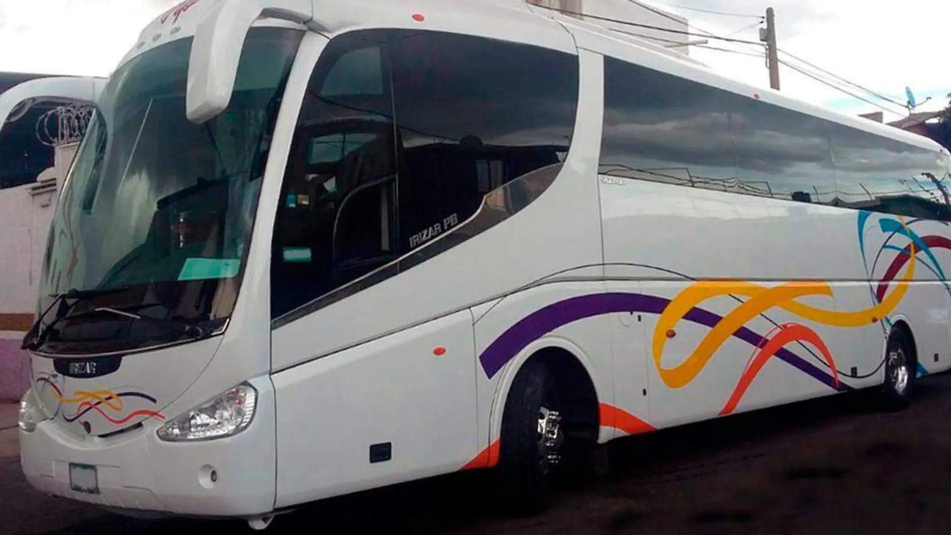 Un conductor “novato” de una compañía de autobuses que partió de Huauchinango con rumbo a la Ciudad de México tardó siete horas en llegar a su destino